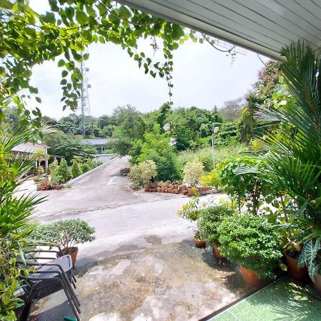 Baan Aomsub Hotel Koh Samet Buitenkant foto